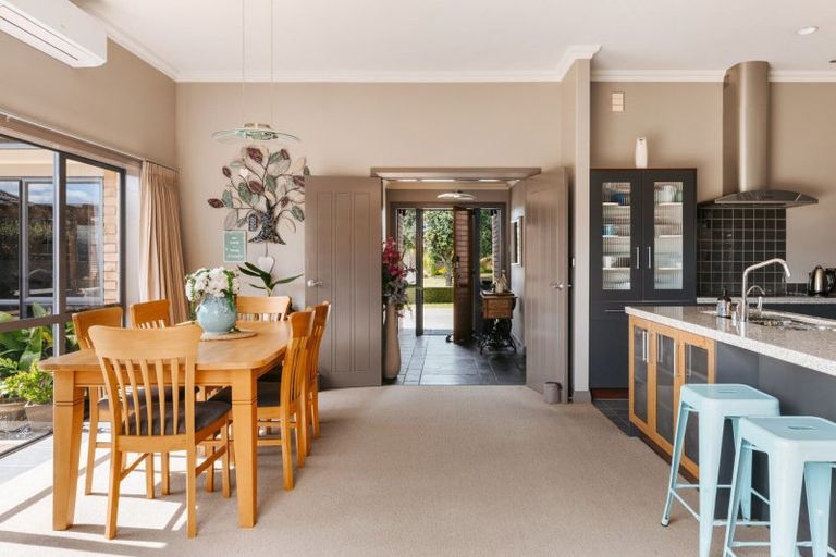 Photo of property in 582 Gloucester Road, Papamoa Beach, Papamoa, 3118