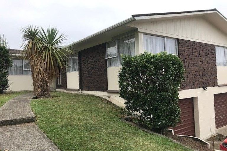 Photo of property in 35 Glendale Drive, Dinsdale, Hamilton, 3204