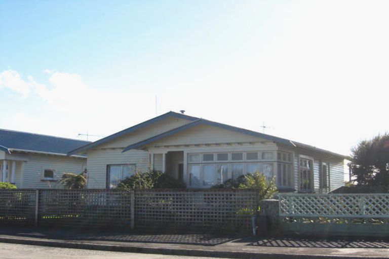 Photo of property in 19 Nelson Street, Greymouth, 7805