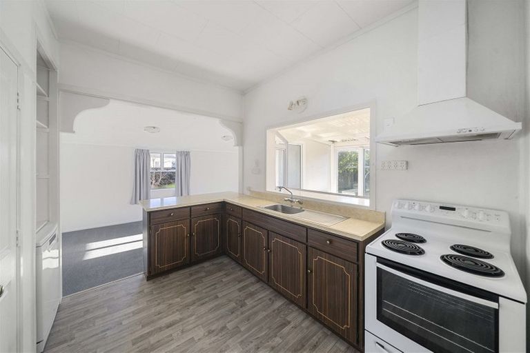 Photo of property in 6 Victoria Street, Levin, 5510