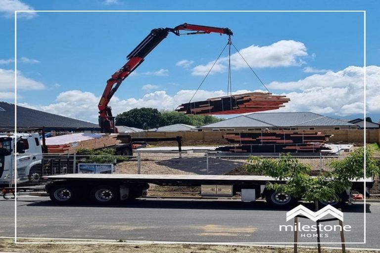 Photo of property in 180 Seaview Road, Westown, New Plymouth, 4310