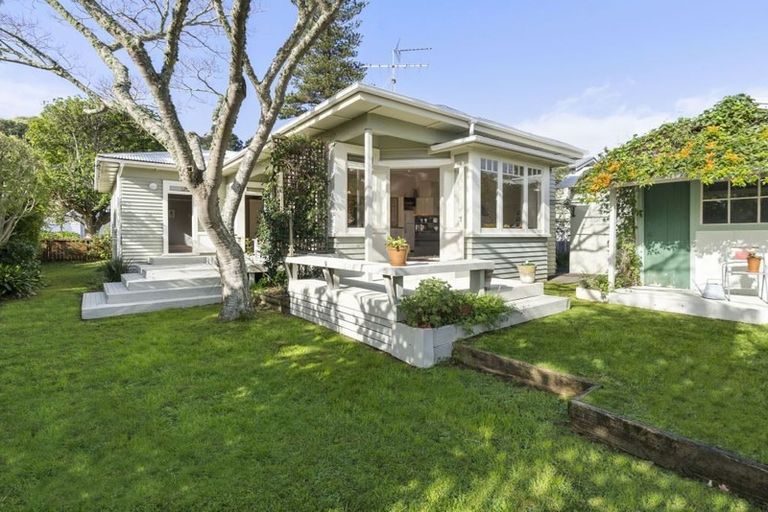 Photo of property in 5 Macky Avenue, Devonport, Auckland, 0624
