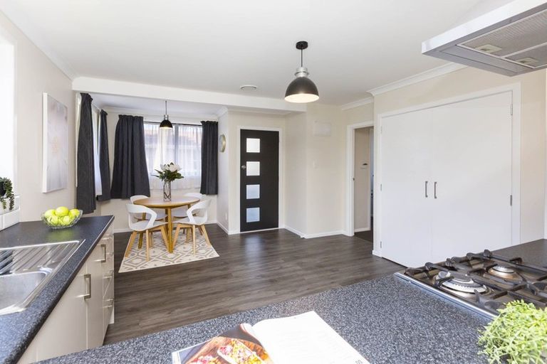 Photo of property in 18 Mary Crescent, Elderslea, Upper Hutt, 5018