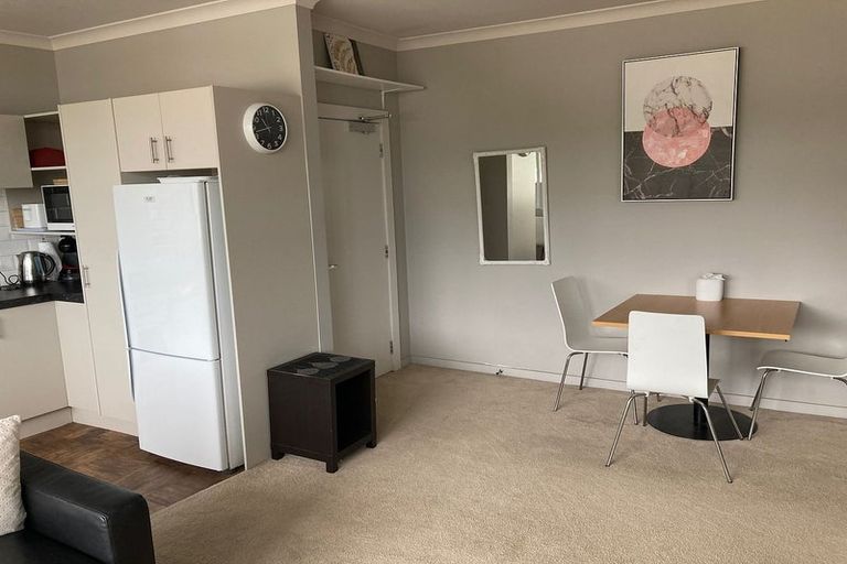 Photo of property in Mclean Towers, 3gg Shakespeare Road, Napier South, Napier, 4110