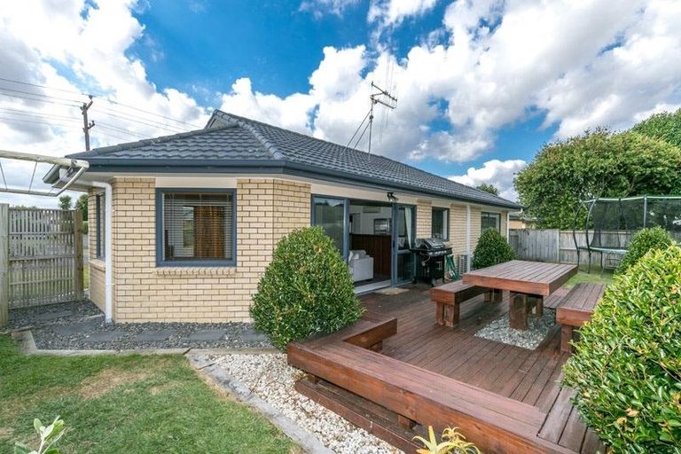 Photo of property in 132 Rototuna Road, Rototuna, Hamilton, 3210