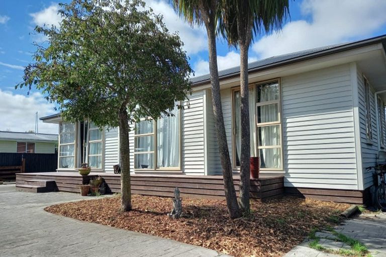 Photo of property in 10a Gregory Avenue, Islington, Christchurch, 8042