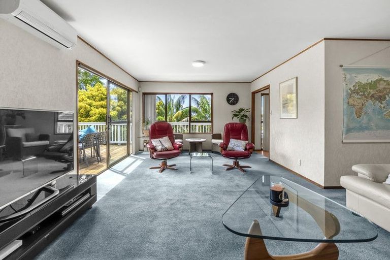 Photo of property in 97 John Downs Drive, Browns Bay, Auckland, 0630