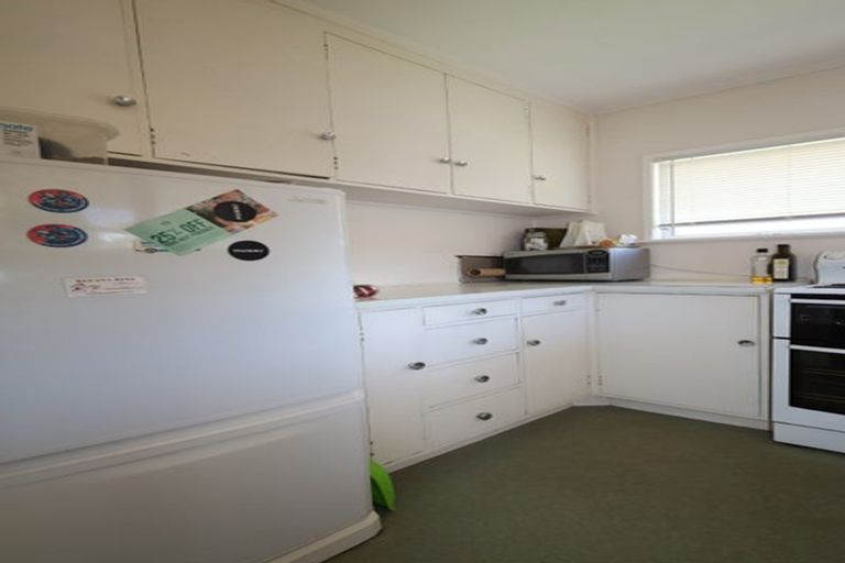 Photo of property in 1 Chevron Drive, Bellevue, Tauranga, 3110