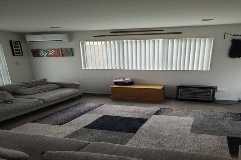 Photo of property in 84c Opaheke Road, Opaheke, Papakura, 2113