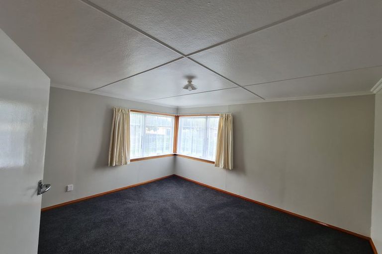 Photo of property in 34 Cornfoot Street, Castlecliff, Whanganui, 4501