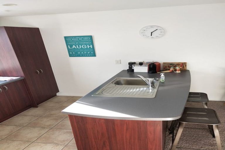 Photo of property in 19/3 Riverside Road, Orewa, 0931