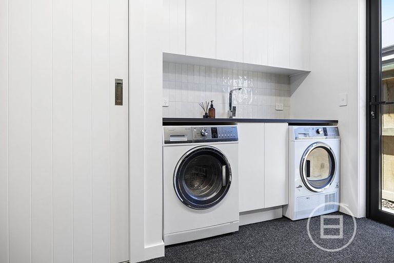 Photo of property in 61 Drysdale Road, Jacks Point, 9371