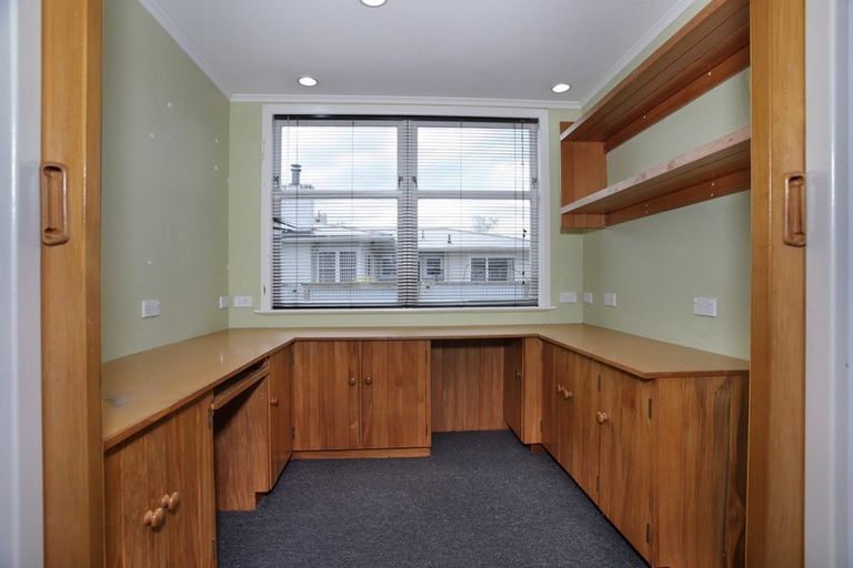 Photo of property in 14 Ongo Road, Hunterville, 4730