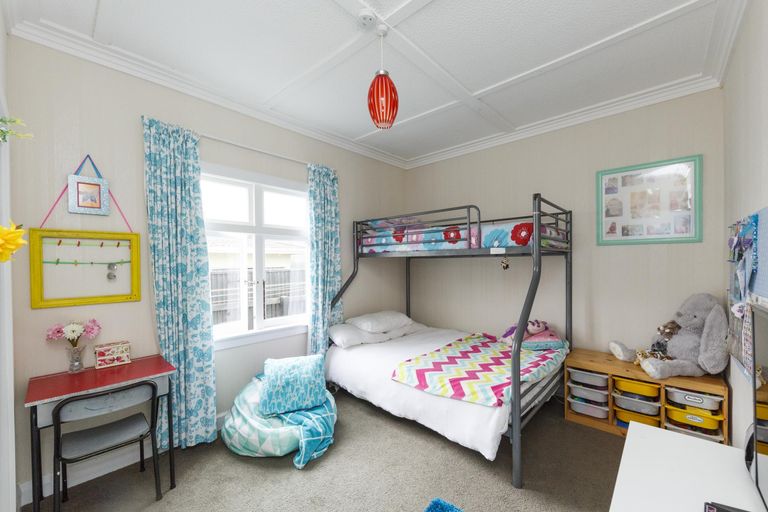 Photo of property in 557 Ruahine Street, Hokowhitu, Palmerston North, 4410