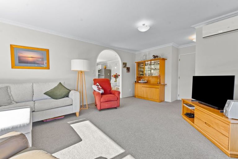 Photo of property in 29b View Road, Waiuku, 2123