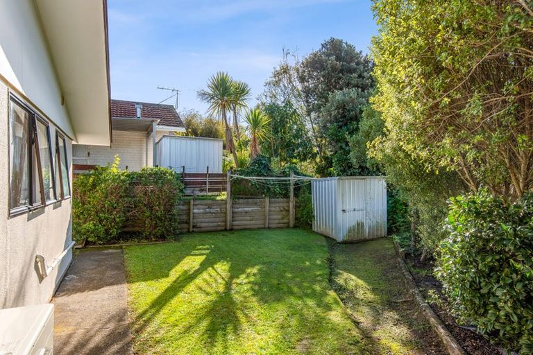 Photo of property in 2/17 Rose Street, Ranui, Porirua, 5024