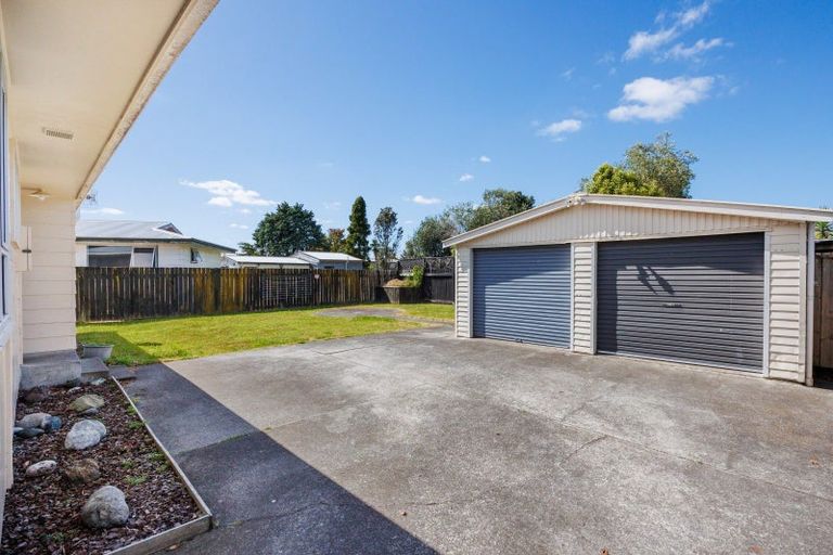 Photo of property in 80 Benmore Avenue, Cloverlea, Palmerston North, 4412