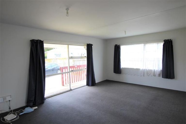 Photo of property in 3/38 Barneys Farm Road, Clendon Park, Auckland, 2103