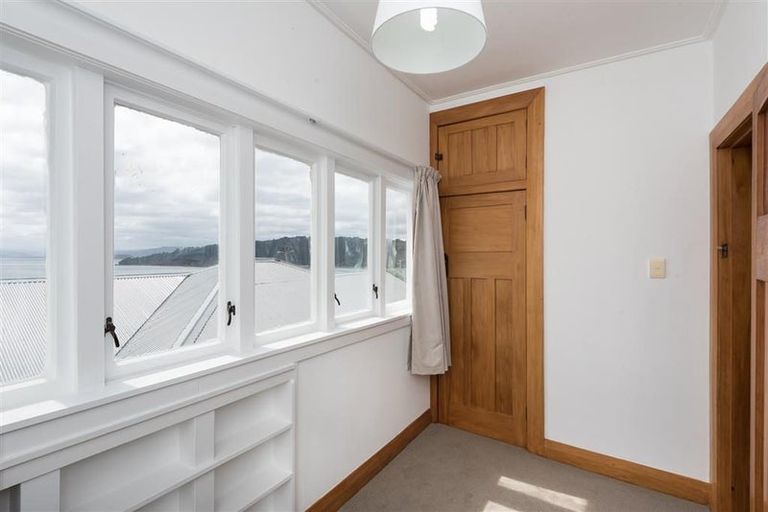 Photo of property in 5 Kio Road, Hataitai, Wellington, 6021