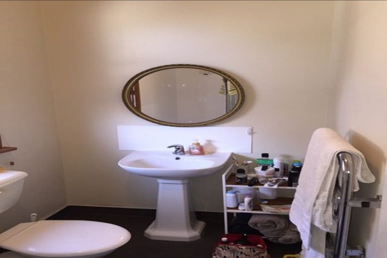 Photo of property in 65 Derwent Street, Island Bay, Wellington, 6023