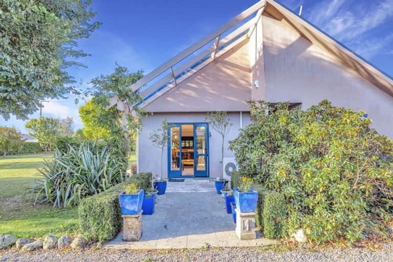 Photo of property in 28 Kibblewhite Road, Masterton, 5810