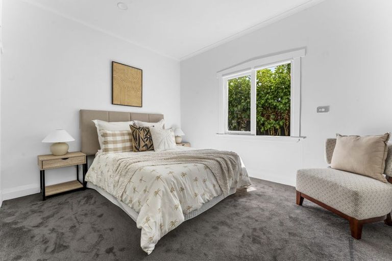 Photo of property in 1/256 Porchester Road, Takanini, 2112