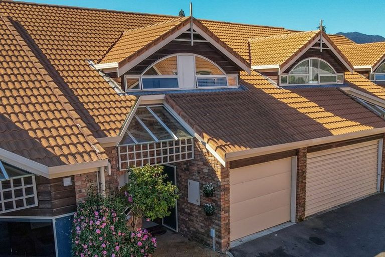 Photo of property in 6 Honey-tye Way, Stoke, Nelson, 7011