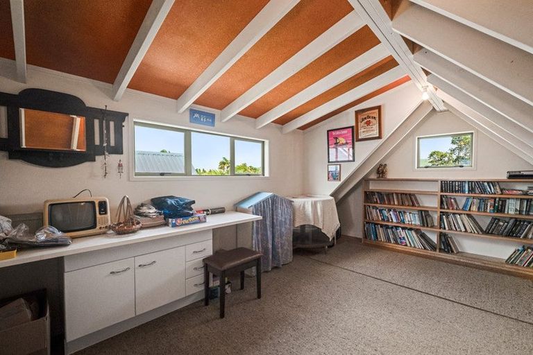 Photo of property in 12 Hereford Place, Waihi Beach, 3611