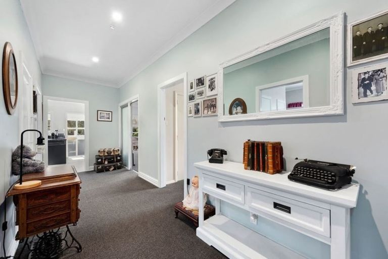 Photo of property in 128 Martin Street, Wallaceville, Upper Hutt, 5018