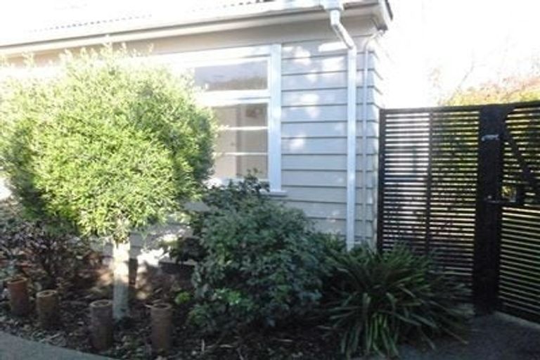 Photo of property in 1/114 Idris Road, Bryndwr, Christchurch, 8052