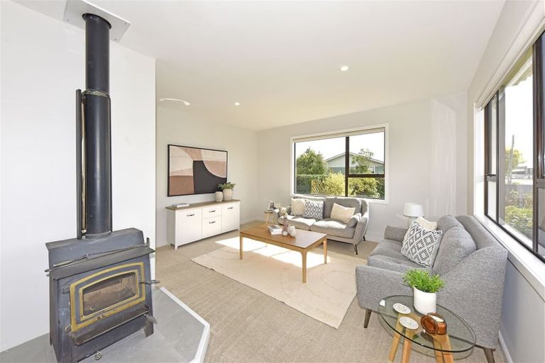 Photo of property in 7 Woodville Street, Leeston, 7632