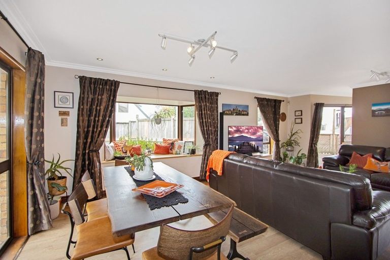 Photo of property in 6a Matipo Avenue, Pomare, Rotorua, 3015