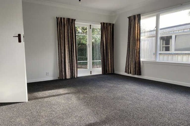 Photo of property in 24 Derby Street, St Albans, Christchurch, 8014