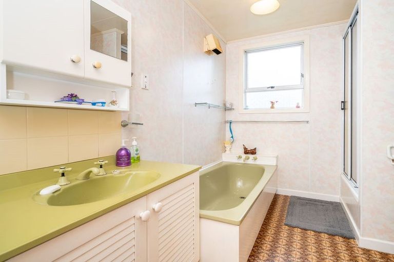 Photo of property in 38 Seaton Road, Portobello, Dunedin, 9014