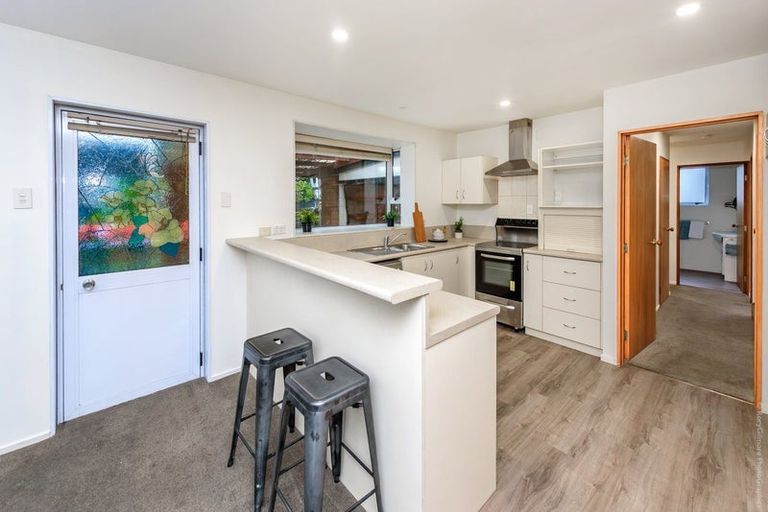 Photo of property in 76 Mary Street, Papanui, Christchurch, 8053