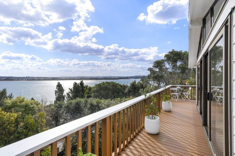 Photo of property in 42 Brigantine Drive, Beach Haven, Auckland, 0626