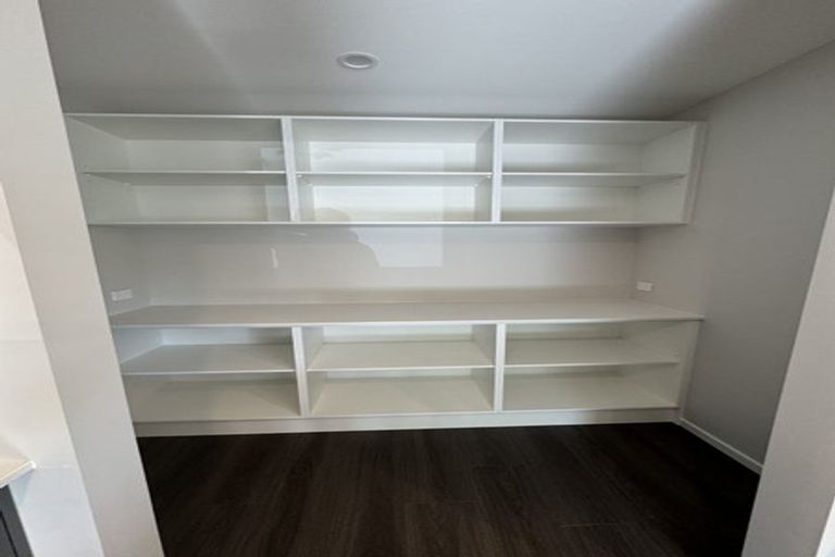 Photo of property in 95a Rattray Street, Riccarton, Christchurch, 8041