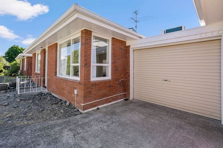 Photo of property in 3/8 Akehurst Avenue, New Lynn, Auckland, 0600