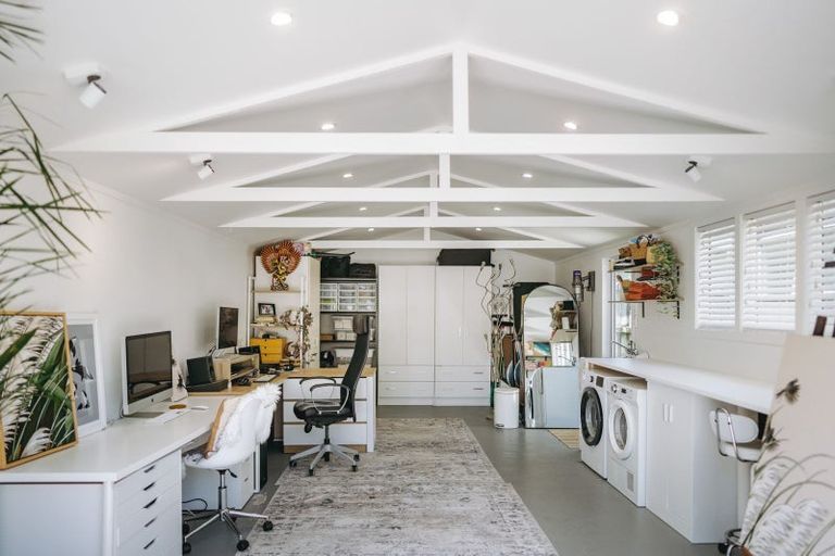 Photo of property in 15 Tutchen Avenue, Raglan, 3225