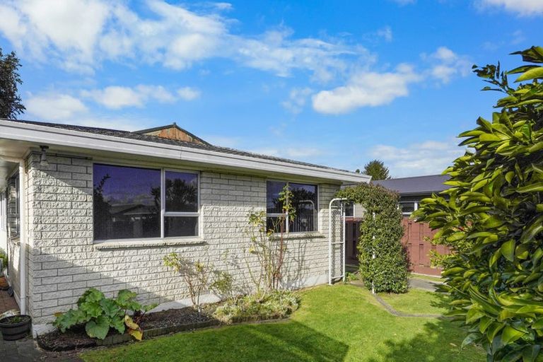 Photo of property in 14 Leslie Place, Deanwell, Hamilton, 3206