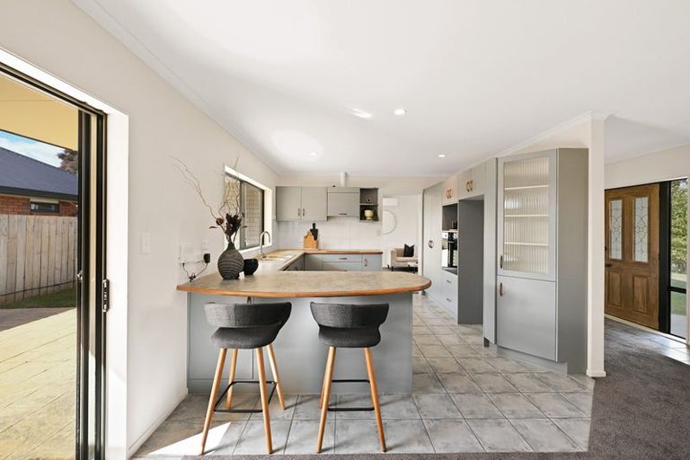 Photo of property in 36 Cairns Crescent, Rototuna, Hamilton, 3210