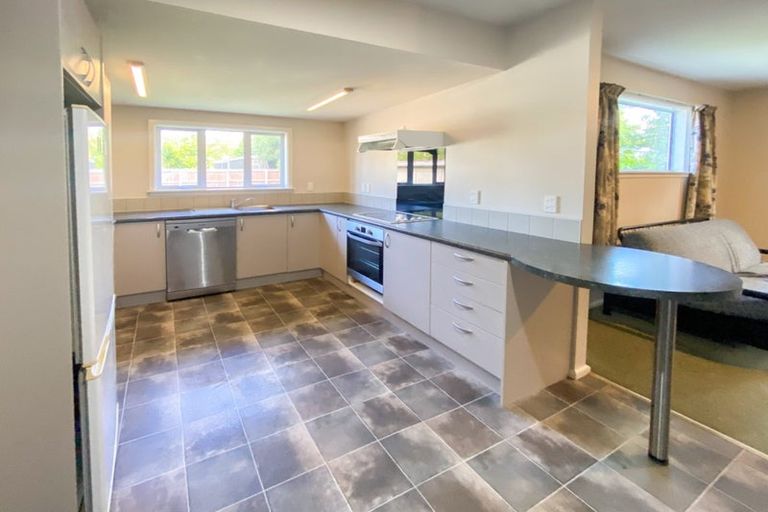 Photo of property in 104 Suva Street, Upper Riccarton, Christchurch, 8041