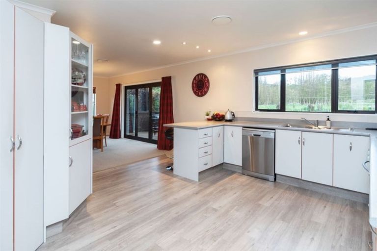 Photo of property in 1107 Saddle Road, Ashhurst, 4810