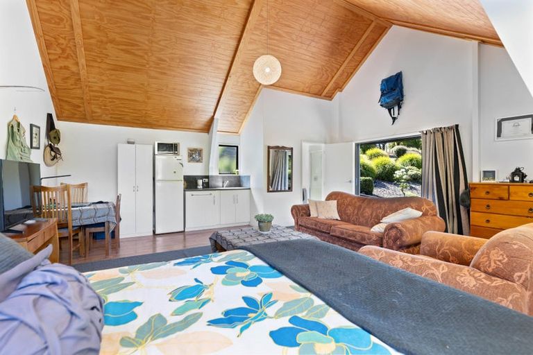 Photo of property in 29 Glen Mohr, Acacia Bay, Taupo, 3385