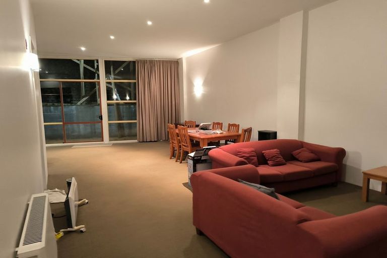 Photo of property in Sirocco Apartments, 402/8 Church Street, Wellington Central, Wellington, 6011
