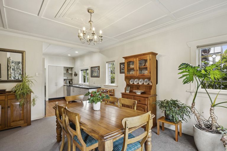 Photo of property in 1 Wardlaw Street, Musselburgh, Dunedin, 9013