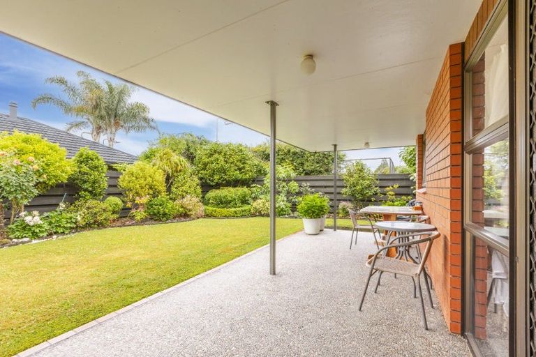 Photo of property in 75 Auckland Road, Greenmeadows, Napier, 4112