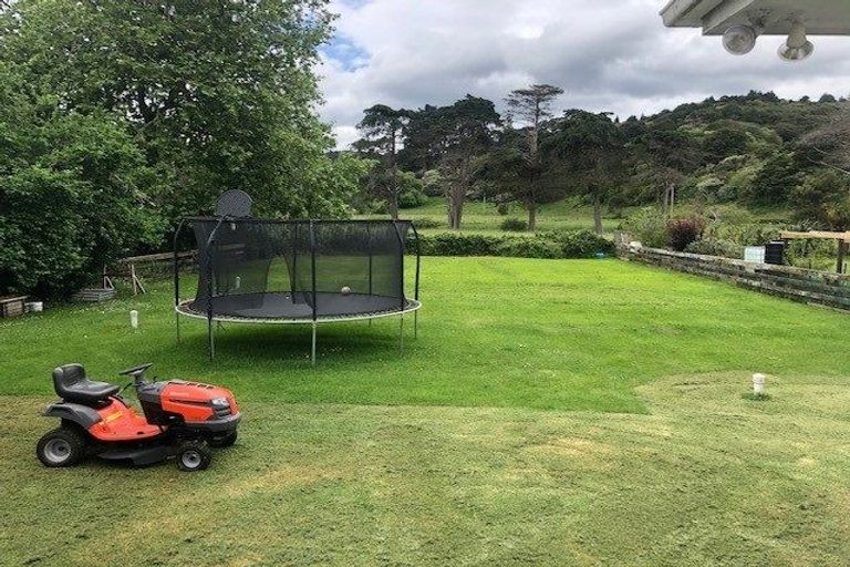 Photo of property in 1034 Kaipara Coast Highway, Kaukapakapa, 0873