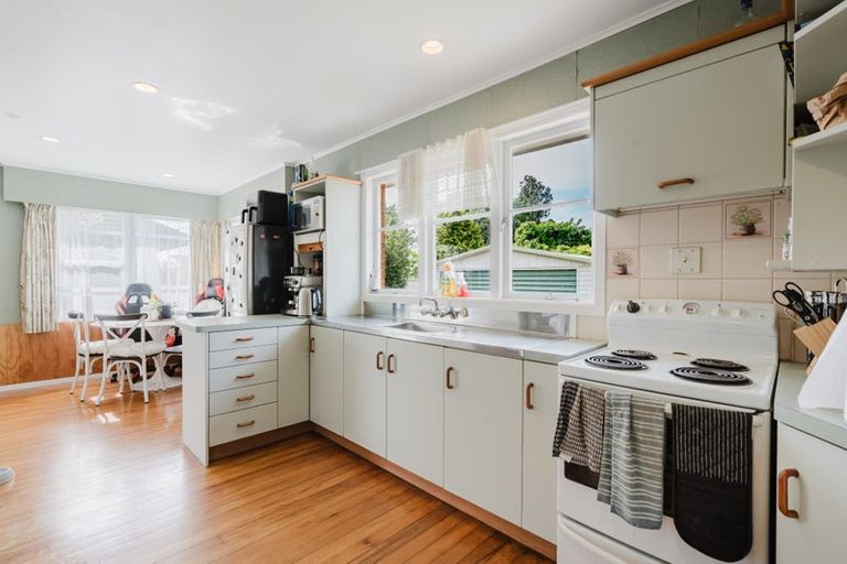 Photo of property in 1 Sunnyside Road, Nawton, Hamilton, 3200