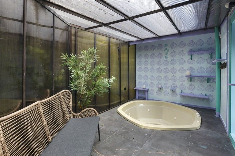 Photo of property in 208 Pembroke Road, Wilton, Wellington, 6012